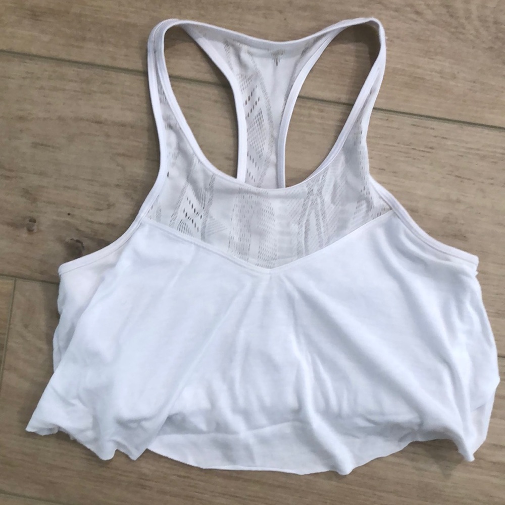 Alo sports bra and crop top